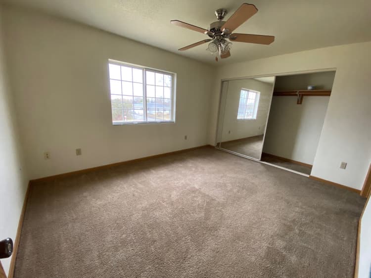 Racine apartments for rent - image - 6900-6.10.jpg