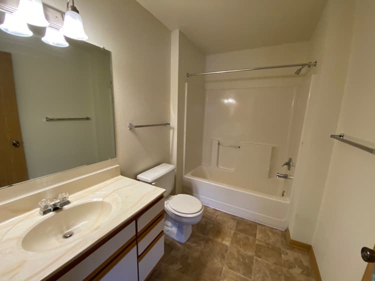 Racine apartments for rent - image - 6900-6.11.jpg
