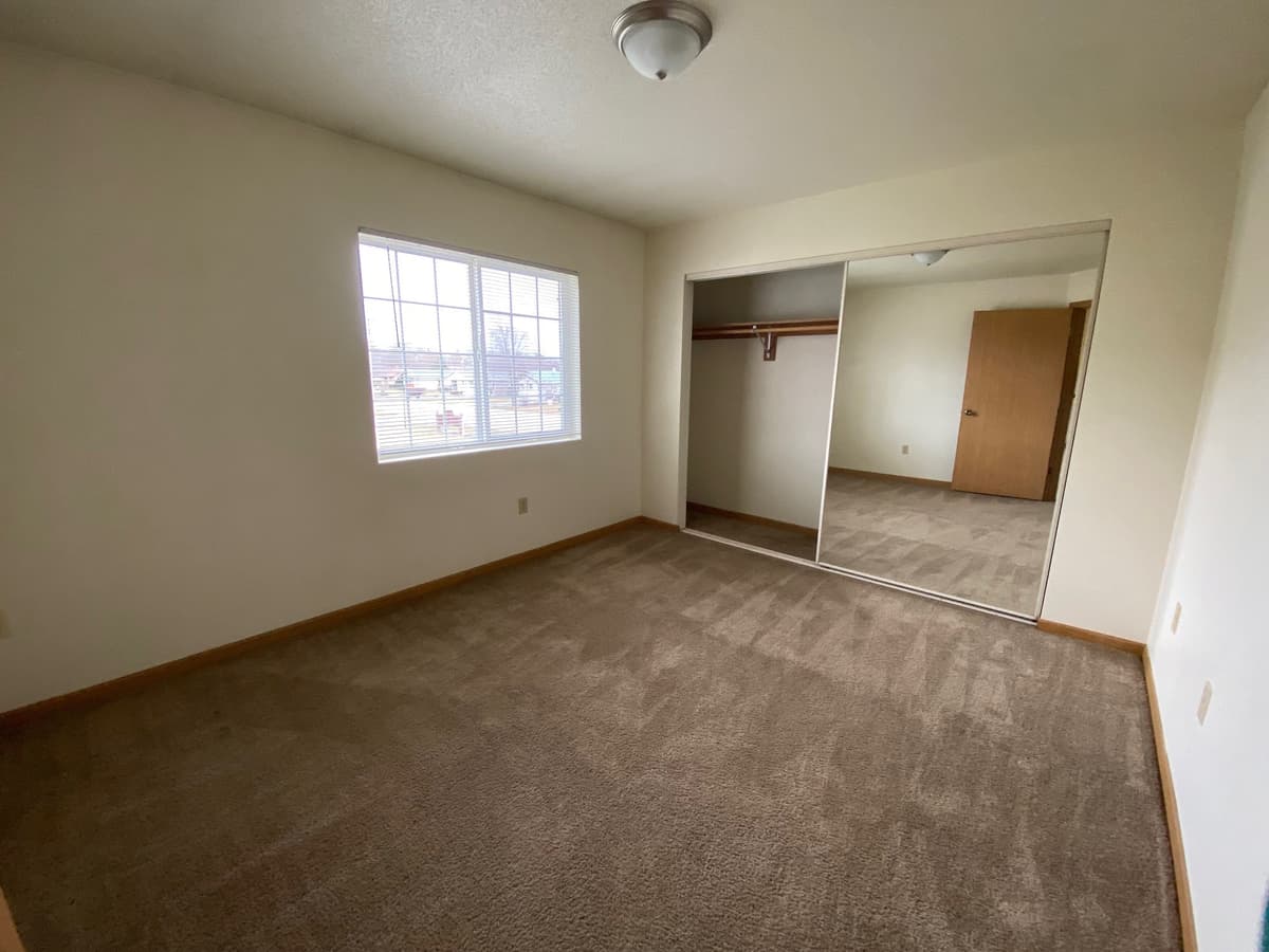 Maplewood Apartments - Apartment - 4