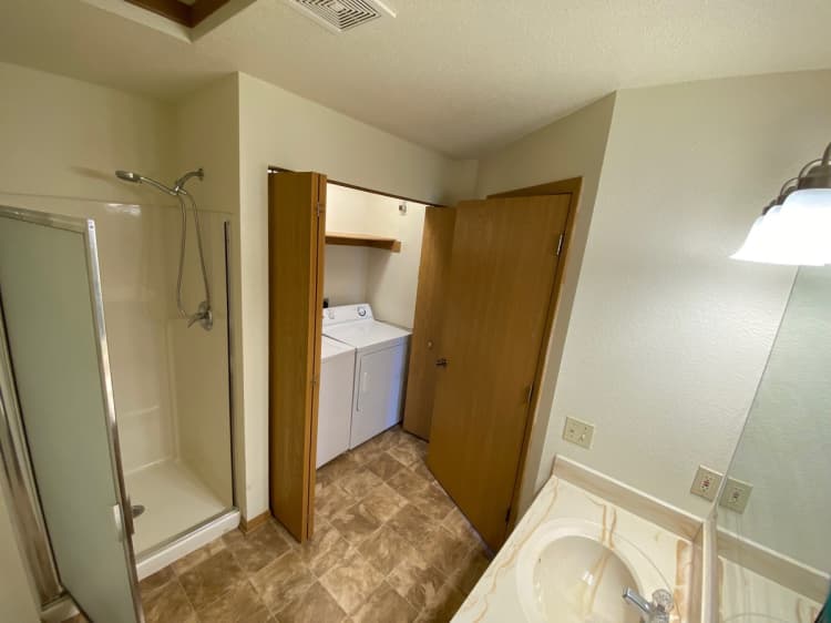 Racine apartments for rent - image - 6900-6.9.jpg
