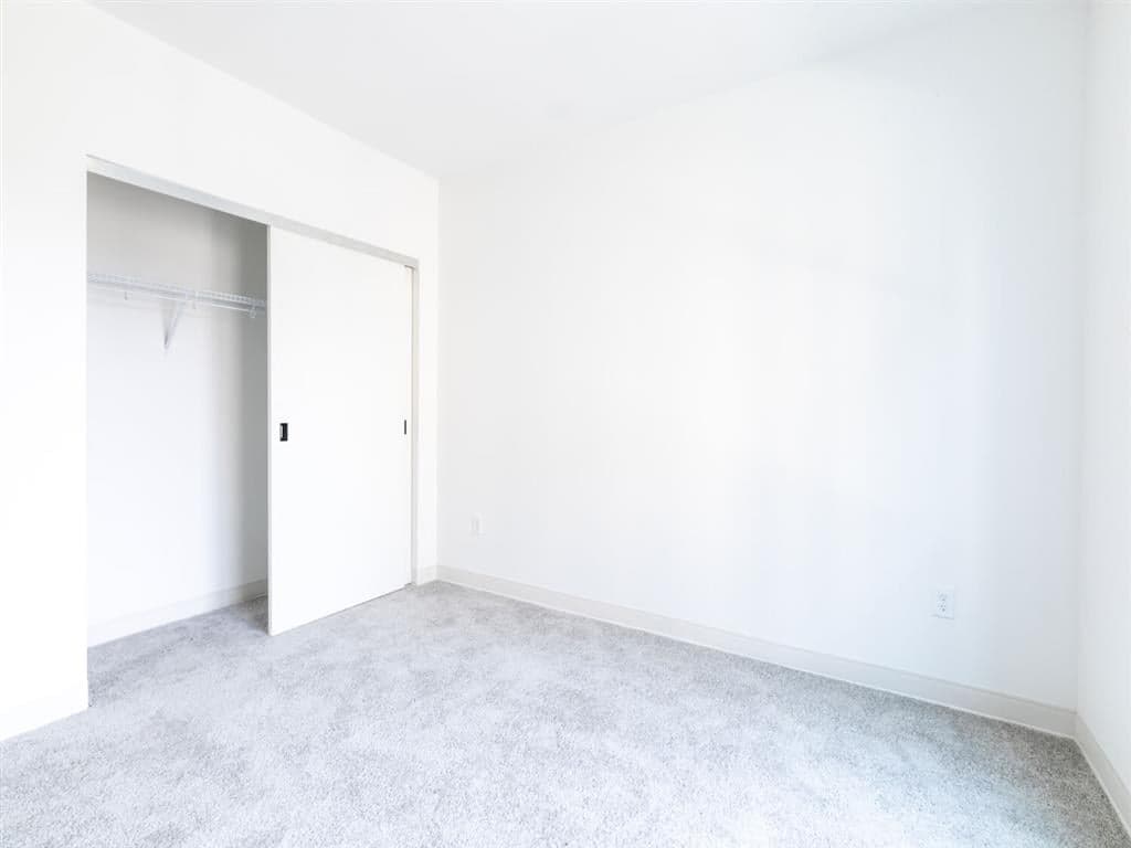 The Avenues - Apartment - 35