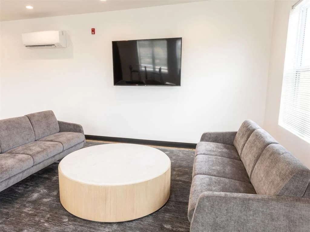 The Avenues - Apartment - 22