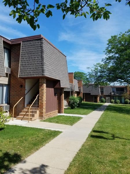 Racine apartments for rent - Property image - Georgetown Square Apartments - 3