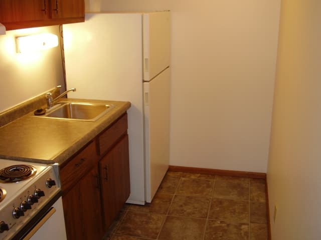 Racine apartments for rent - Property image - Georgetown Square Apartments - 2