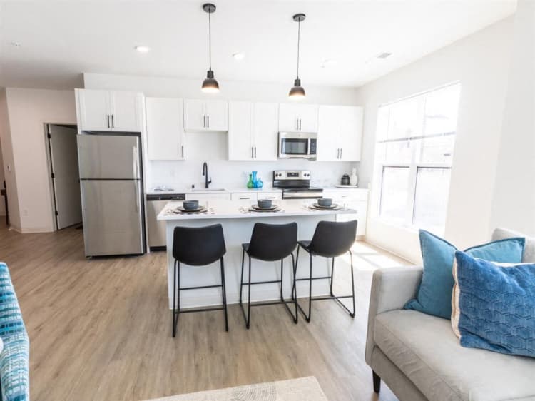 Racine apartments for rent - image - yardi_image_1789454768220_11_24873679