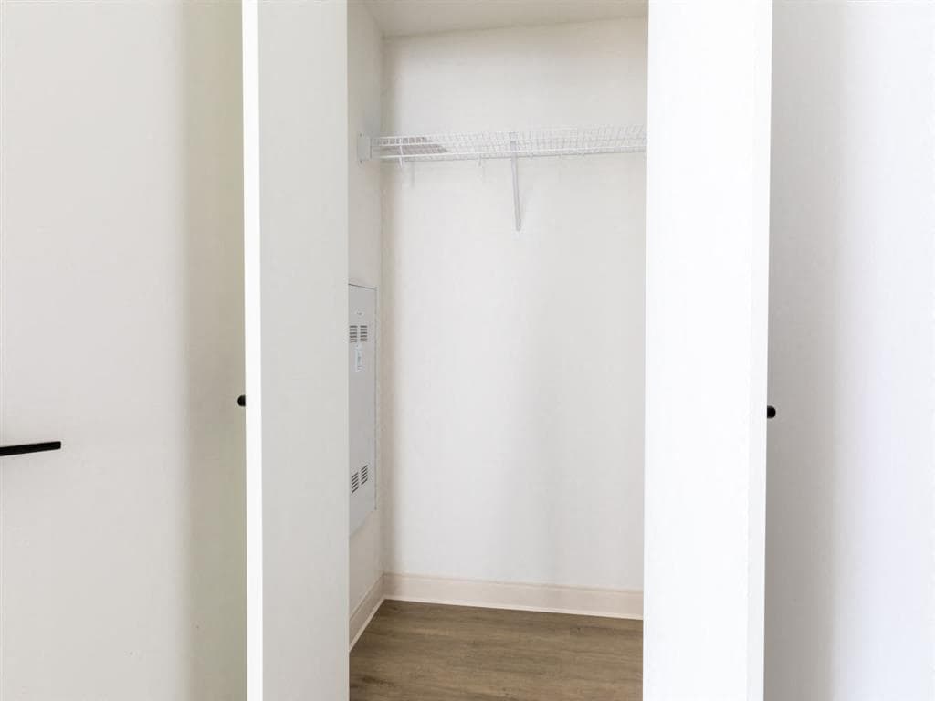Racine apartments for rent - image - yardi_image_1789454768220_17_24873685