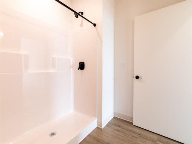 Racine apartments for rent - image - yardi_image_1789454768220_21_24873689