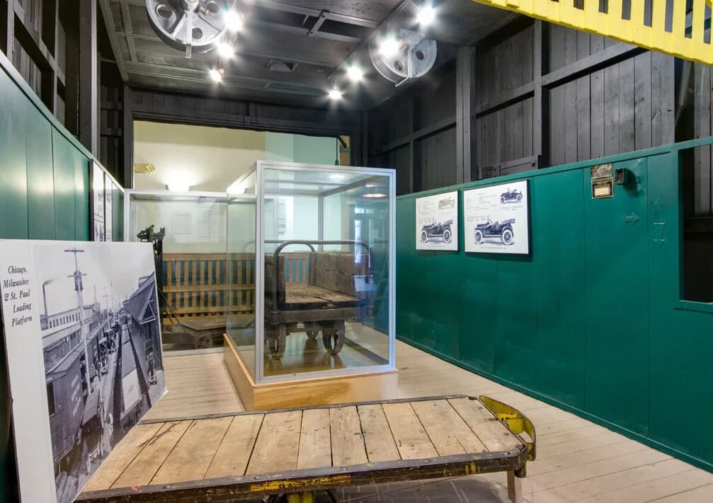 Racine apartments for rent - Property image - Mitchell Wagon Lofts - 2