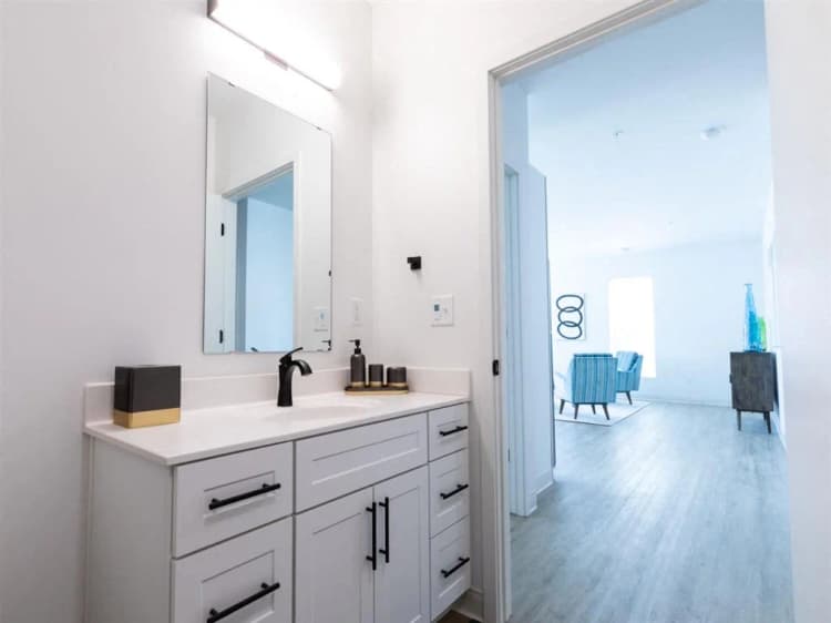 Racine apartments for rent - image - yardi_image_1790577972101_5_24873673