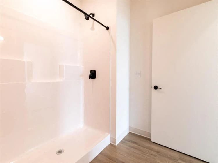 Racine apartments for rent - image - yardi_image_1790577972101_21_24873689