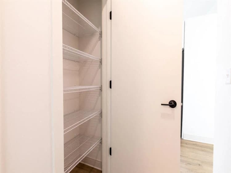 Racine apartments for rent - image - yardi_image_1790577972101_28_24873698